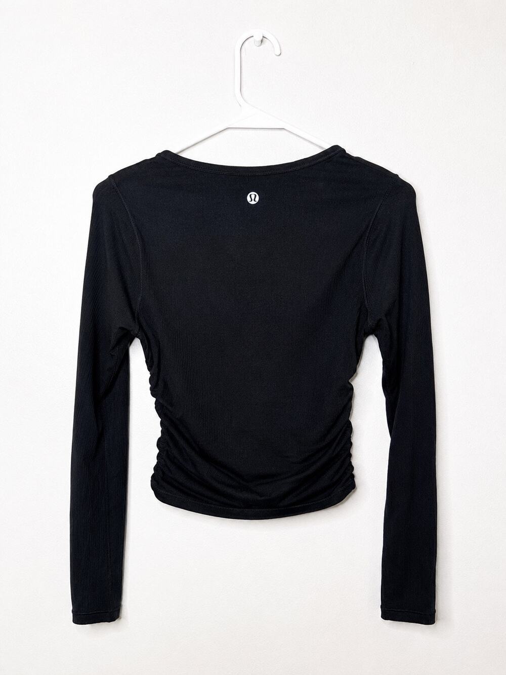 Lululemon Black Ribbed Ruched Long Sleeve Top | Size 4 | Soft Stretch Activewear